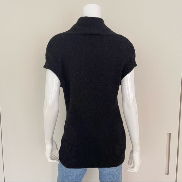 VINCE S/L Cashmere Crossover Long Vest in Black - Picture 9 of 10